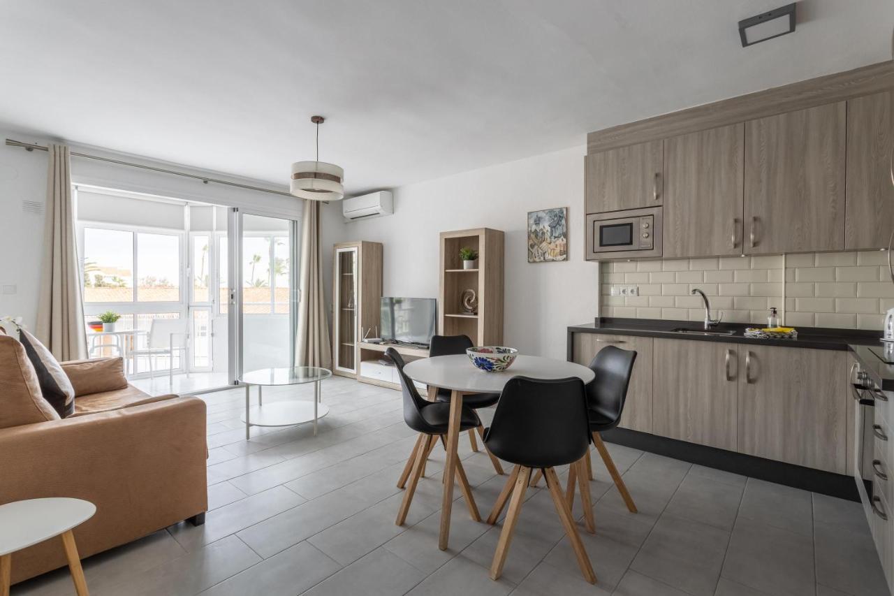 A410 Frontlilne Apartment Nerja Dış mekan fotoğraf