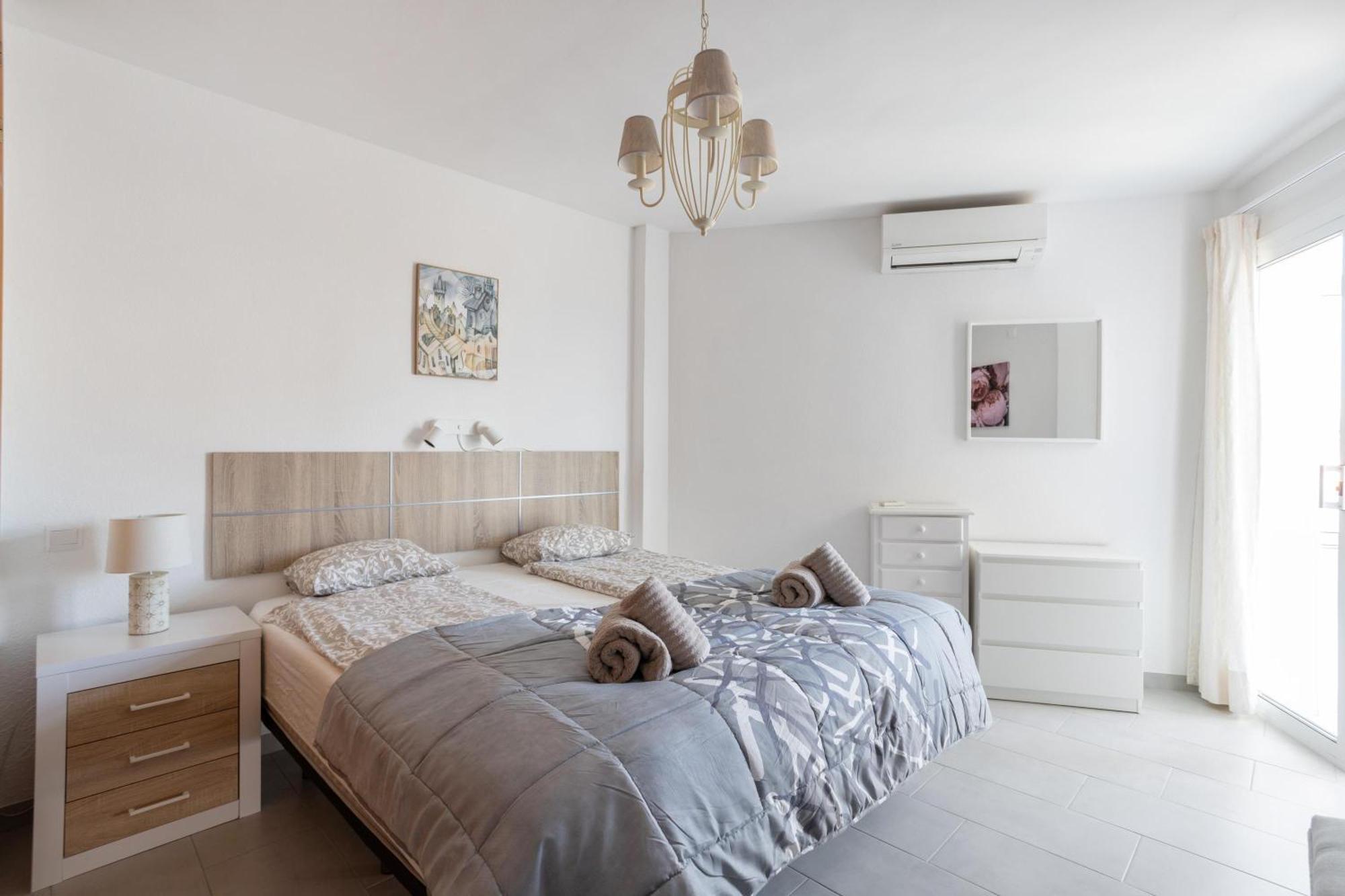 A410 Frontlilne Apartment Nerja Dış mekan fotoğraf